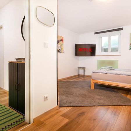 Lendkanal - City - Netflix - Waschmaschine - Kaffeevollautomat - 8 Pax - 4 Schlafzimmer Klagenfurt am Woerthersee Eksteriør bilde