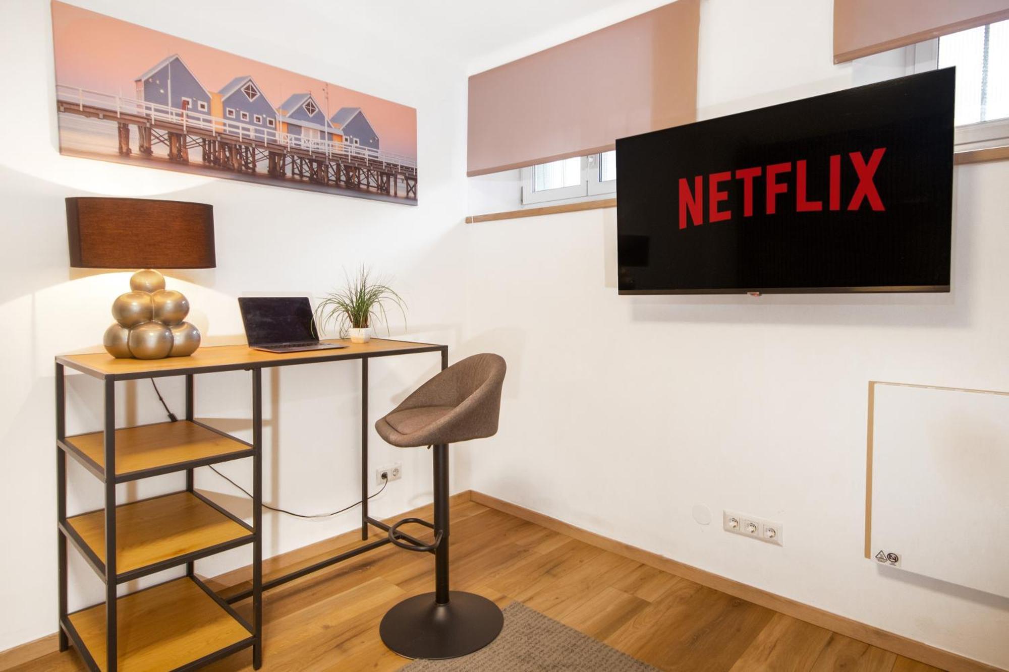Lendkanal - City - Netflix - Waschmaschine - Kaffeevollautomat - 8 Pax - 4 Schlafzimmer Klagenfurt am Woerthersee Eksteriør bilde
