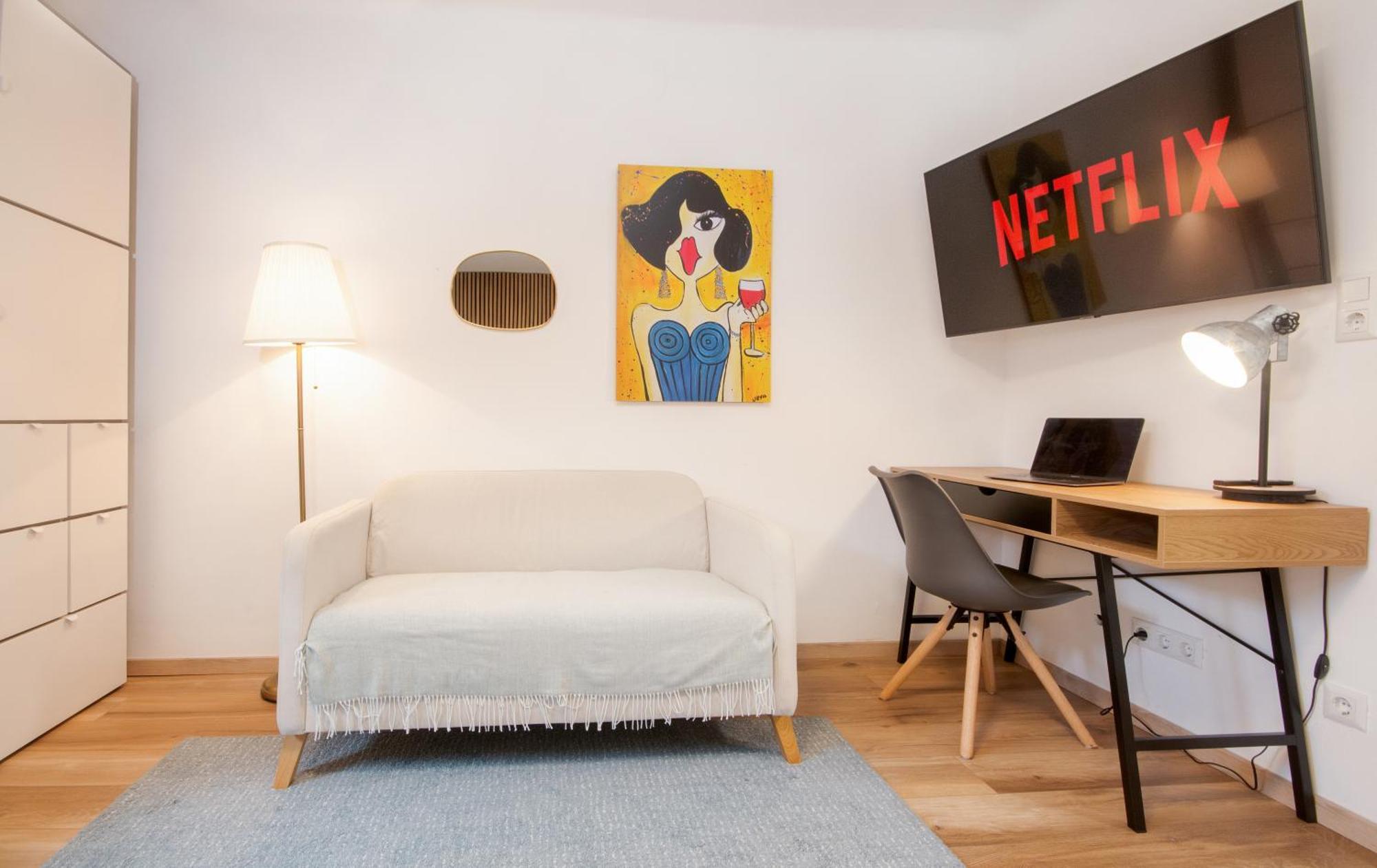 Lendkanal - City - Netflix - Waschmaschine - Kaffeevollautomat - 8 Pax - 4 Schlafzimmer Klagenfurt am Woerthersee Eksteriør bilde