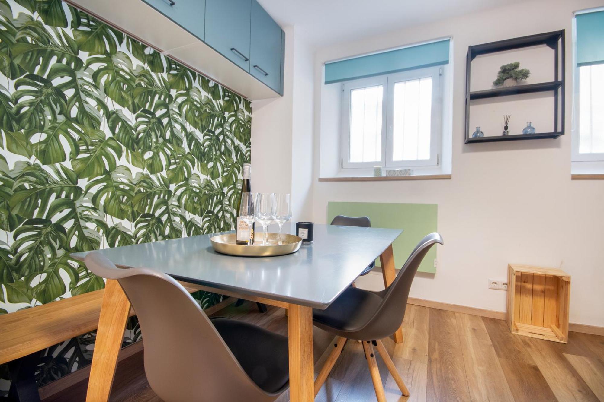 Lendkanal - City - Netflix - Waschmaschine - Kaffeevollautomat - 8 Pax - 4 Schlafzimmer Klagenfurt am Woerthersee Eksteriør bilde